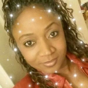 Meet your Posher, Tonia